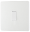 PCDCL13W Front - This Evolve pearlescent white 20A 16AX intermediate light switch from British General should be used as the middle switch when you need to operate one light from 3 different locations, such as either end of a hallway and at the top of the stairs.