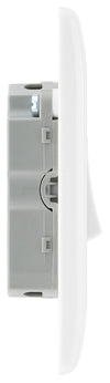 BG 815 Moulded Round Edge | White | 1 Gang 10AX 3 Pole Fan Isolator Switch