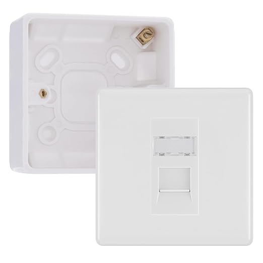 BG Nexus White RJ45 CAT6 Module with Single Faceplate, 1 Port Network Socket & 32mm Back Box (White Insert)