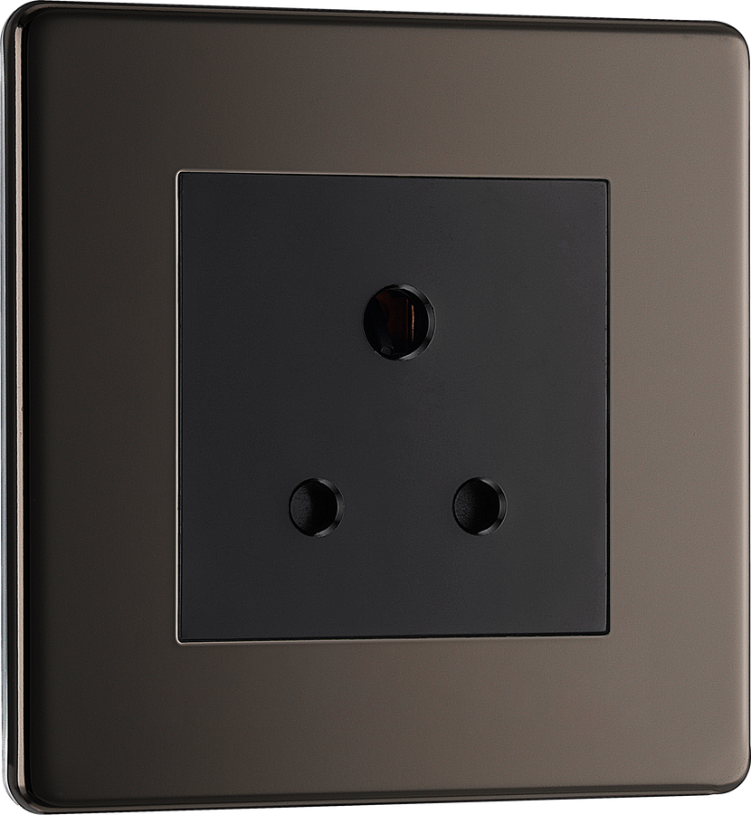 FBN29B Front - This 5A round pin socket from British General can be used to connect low power appliances and can be used to connect lamps to a lighting circuit.