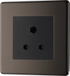 FBN29B Front - This 5A round pin socket from British General can be used to connect low power appliances and can be used to connect lamps to a lighting circuit.