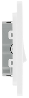 BG PCDCL43W Pearlescent White Evolve 3 Gang 20A 16AX 2 Way Light Switch - White Insert