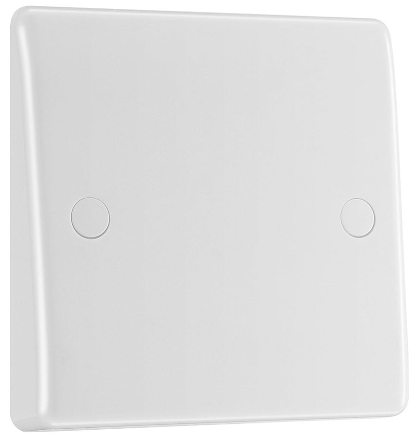 BG 858 Moulded Round Edge | White | 20A Bottom Entry Flex Outlet