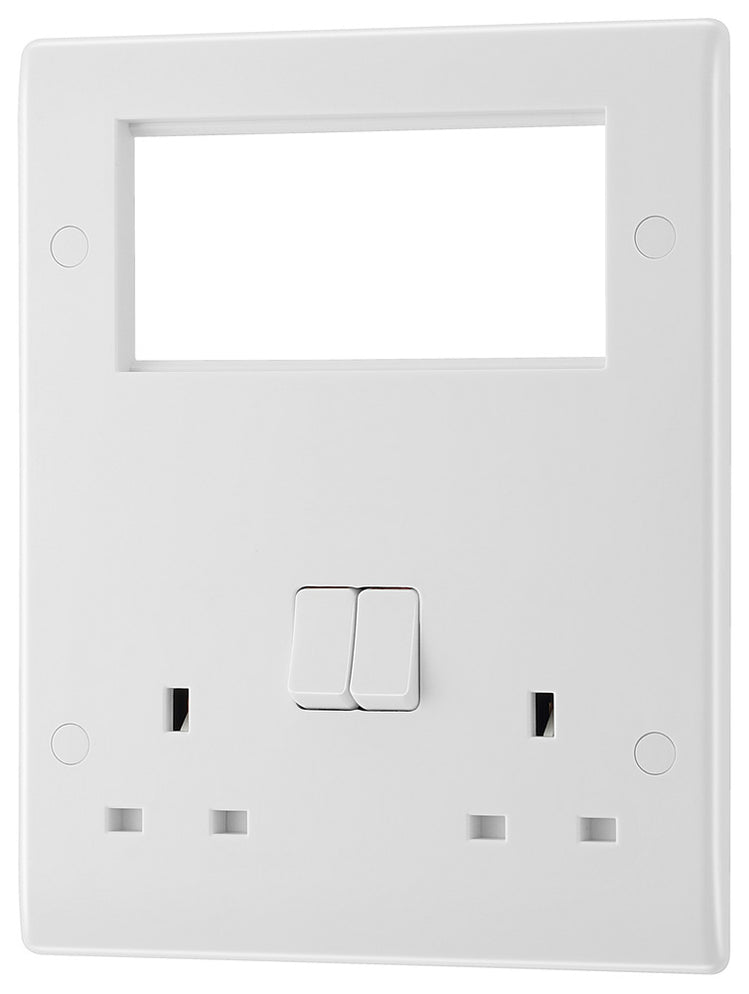 Combination Module Power Outlet BG 822EM4 Rounded Edge | White | 2 Gang 4 Module Euro Module ...
