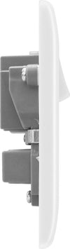 BG 829S Moulded Rounded Edge | White | 1 Gang 5A Switched Round Pin Socket