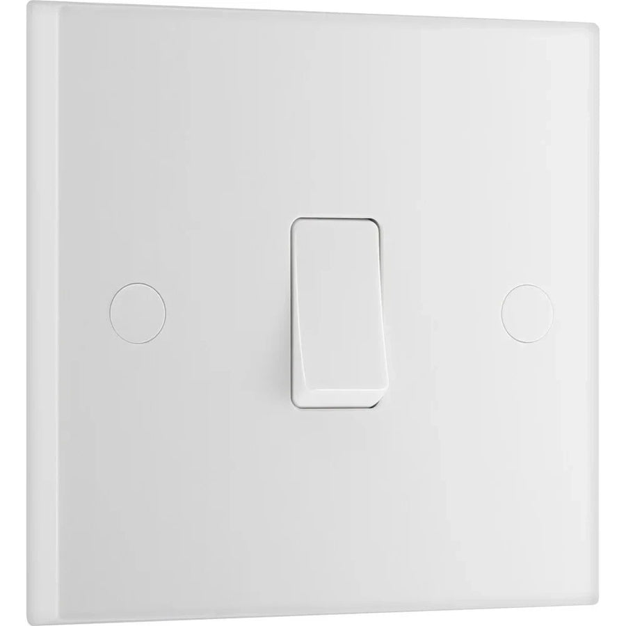 BG 912 Moulded Square Edge | White | 1 Gang 10AX 2 Way Plate Switch