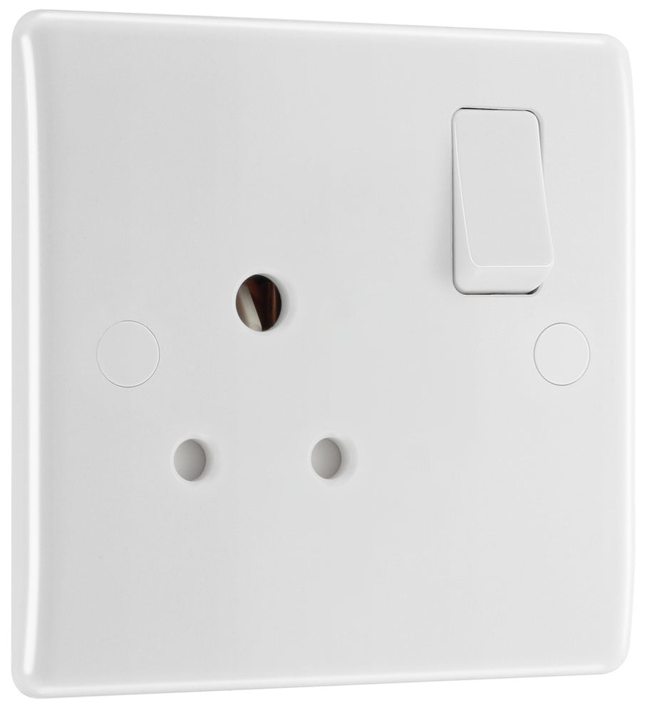 BG 829S Moulded Rounded Edge | White | 1 Gang 5A Switched Round Pin ...